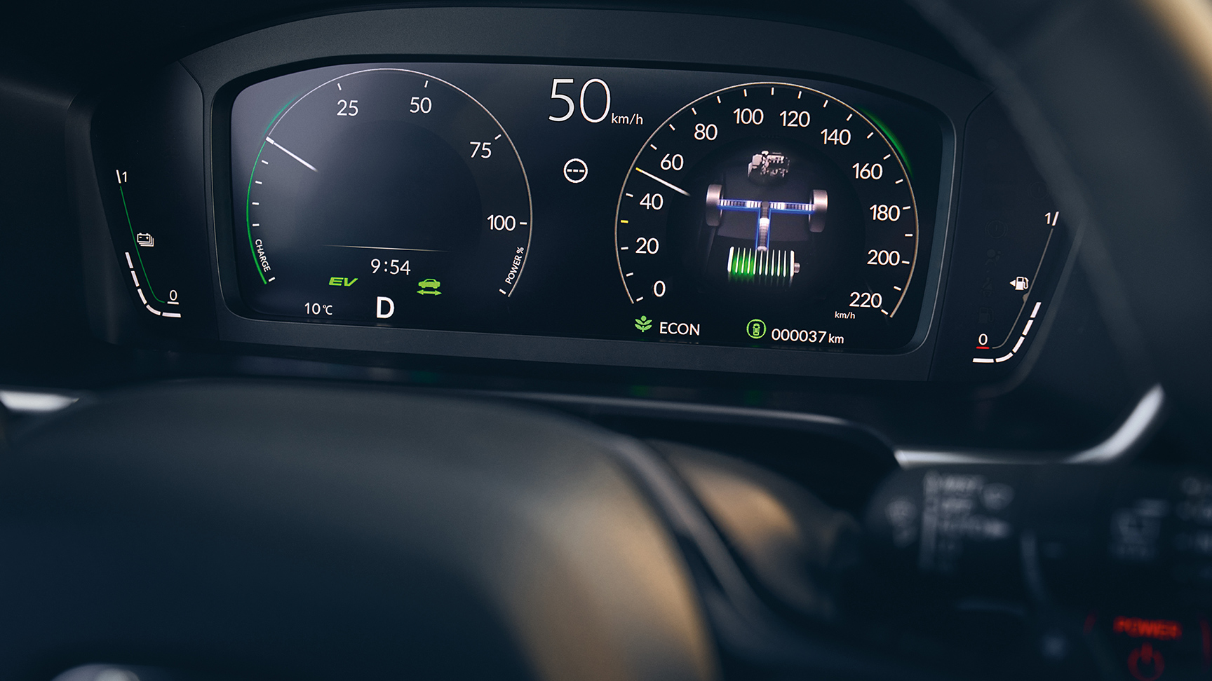 Detailný záber digitálneho displeja vodiča vozidla Honda CR-V Hybrid.