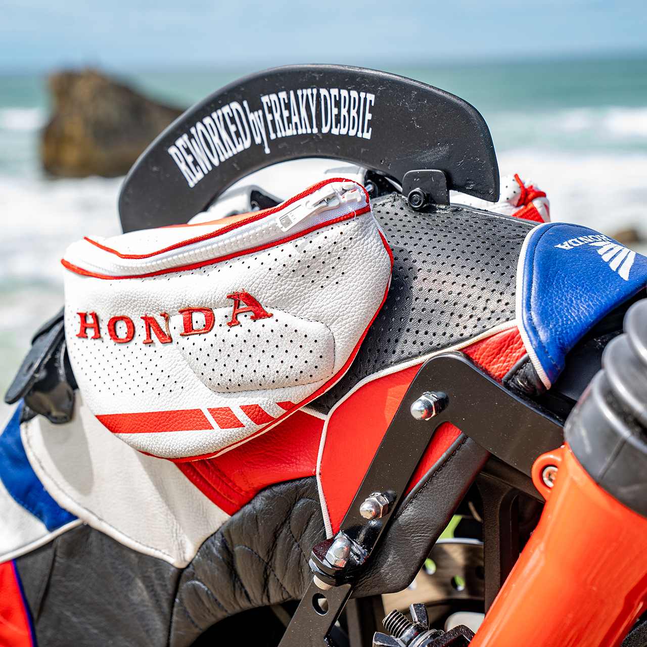 Taška na kolese na mieru prispôsobeného motocykla GB350S Crafted Okira