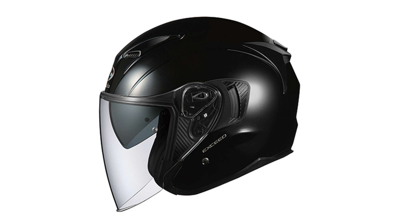 Black metallic Exceed na rok 2025